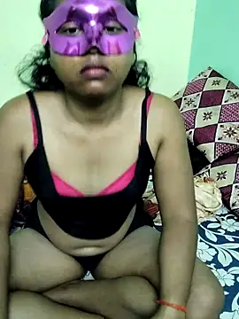 cute1gfbf online show from March 12, 2025, 10:17 pm