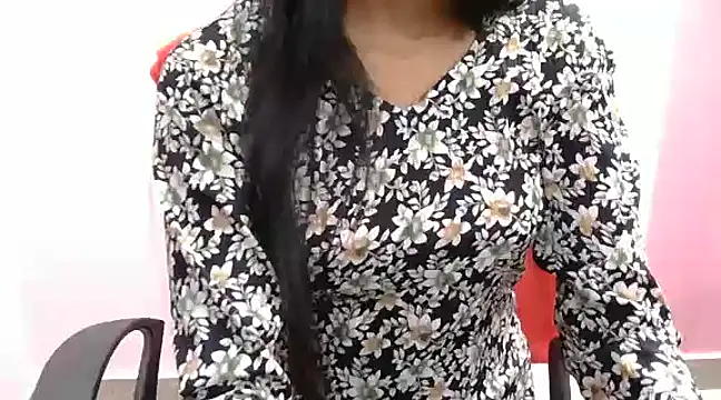 Snapshot of Cute_Pihu01 chatting on February 25, 2025, 7:36 pm Cute Pihu01 online show from February 25, 2025, 7:36 pm