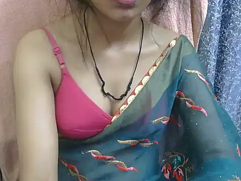 Snapshot of Cute_Pihu01 chatting on September 11, 2025, 6:19 pm Cute Pihu01 online show from September 11, 2025, 6:19 pm