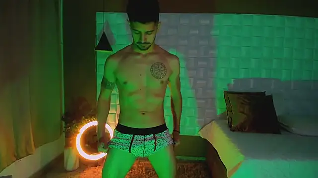 AlejandroStormm online show from February 28, 2025, 5:59 am