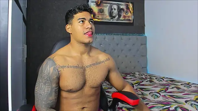 luigi hot  online show from November 29, 2025, 12:30 pm