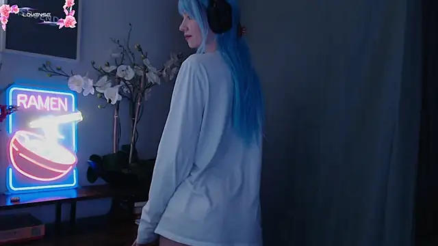 Snapshot of missjendare chatting on February 25, 2025, 8:03 am missjendare online show from February 25, 2025, 8:03 am