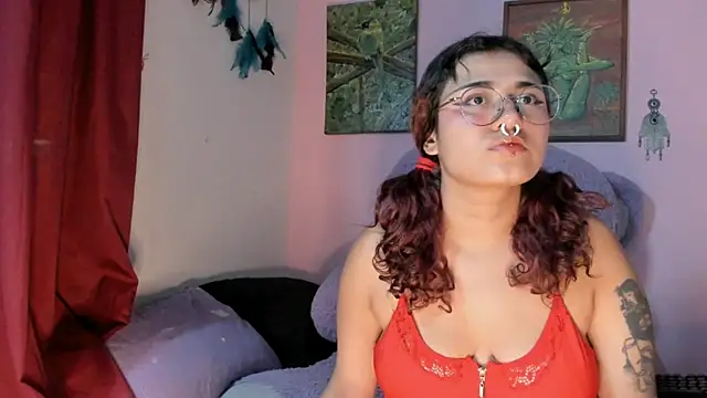 Maddy Jhonsson online show from July 9, 2026, 2:15 am