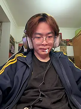 Anson0722 online show from April 22, 2026, 12:28 pm