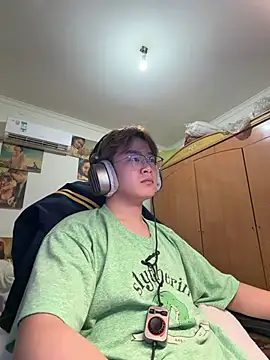 Anson0722 online show from April 25, 2026, 1:36 pm