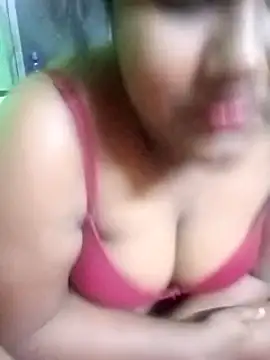 Snapshot of horny_diana chatting on March 19, 2025, 6:34 pm horny diana online show from March 19, 2025, 6:34 pm