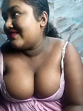 Snapshot of horny_diana chatting on September 22, 2025, 6:43 pm horny diana online show from September 22, 2025, 6:43 pm