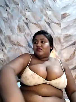 horny diana online show from April 19, 2026, 6:10 pm