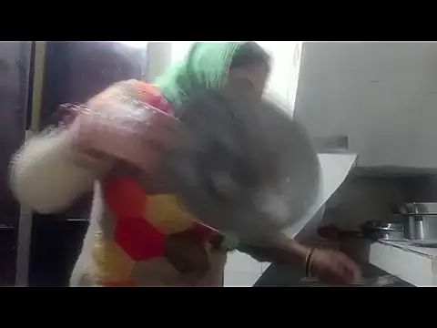 longsexji online show from January 6, 2026, 5:05 pm