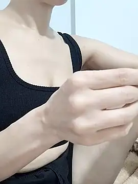 BUSE8821 online show from November 13, 2025, 5:23 pm