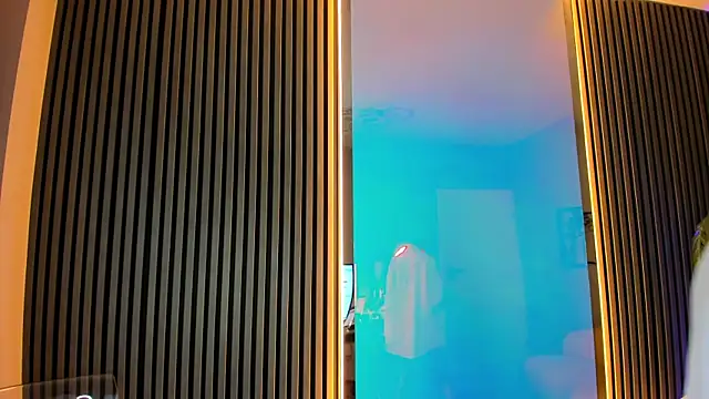 Kaya Sins online show from April 20, 2026, 4:04 am