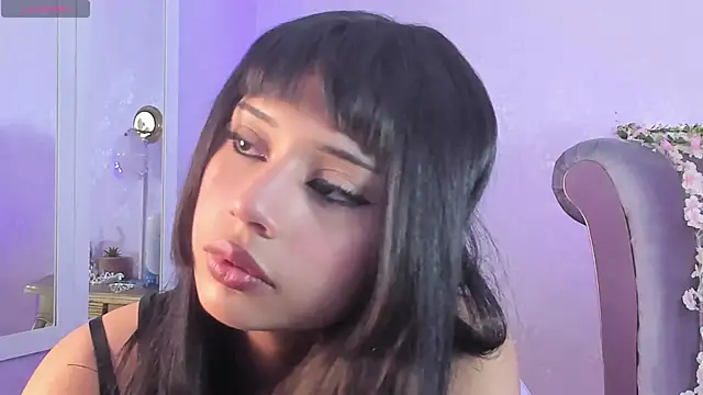 Seren Bleck online show from November 19, 2025, 2:55 am