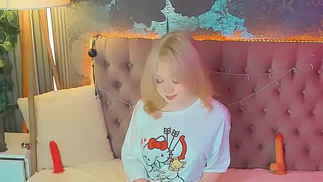 EmilyAngells online show from June 2, 2026, 6:04 am