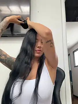 Antonella Smiith  online show from April 7, 2026, 1:55 pm