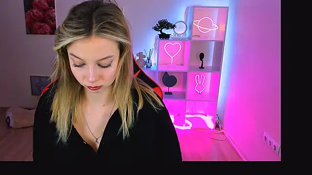 melissa richardson online show from March 3, 2025, 12:26 am