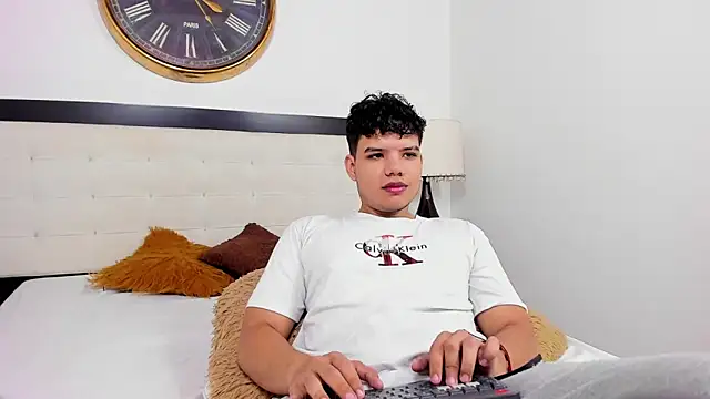 Snapshot of Axel_Forte chatting on May 15, 2026, 1:40 pm Axel Forte online show from May 15, 2026, 1:40 pm