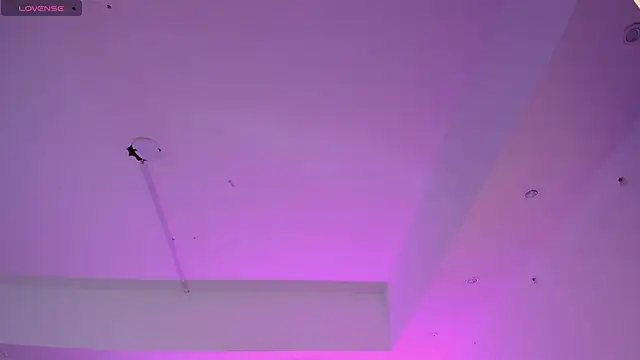 Ivaannaa  online show from February 15, 2026, 12:03 pm