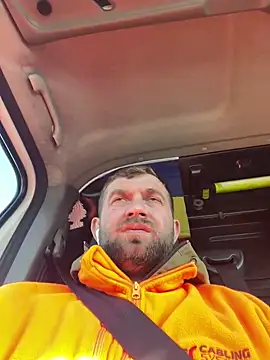 Snapshot of daniel21p chatting on February 28, 2025, 3:37 pm daniel21p online show from February 28, 2025, 3:37 pm