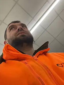 Snapshot of daniel21p chatting on March 14, 2025, 8:42 am daniel21p online show from March 14, 2025, 8:42 am