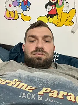 daniel21p online show from November 30, 2025, 9:24 am