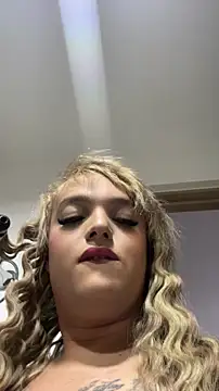 Snapshot of ScarletThompsonx chatting on May 15, 2026, 10:39 pm ScarletThompsonx online show from May 15, 2026, 10:39 pm