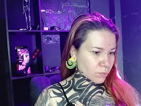 Snapshot of Pandora_9666 chatting on October 16, 2025, 2:51 pm Pandora 9666 online show from October 16, 2025, 2:51 pm