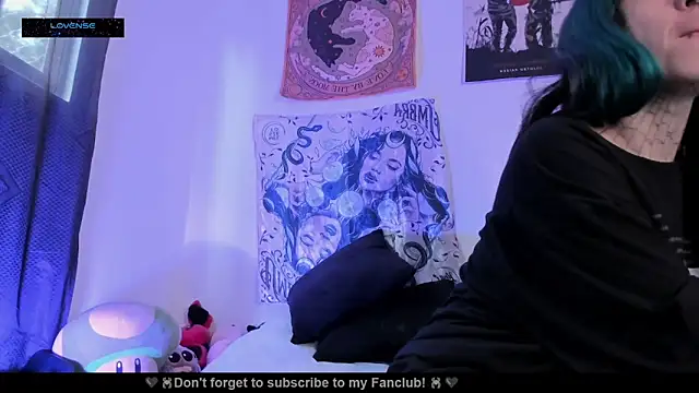 Snapshot of Hisato111 chatting on November 6, 2025, 1:56 pm Hisato111 online show from November 6, 2025, 1:56 pm