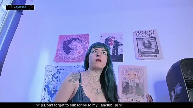 Snapshot of Hisato111 chatting on November 9, 2025, 12:58 pm Hisato111 online show from November 9, 2025, 12:58 pm