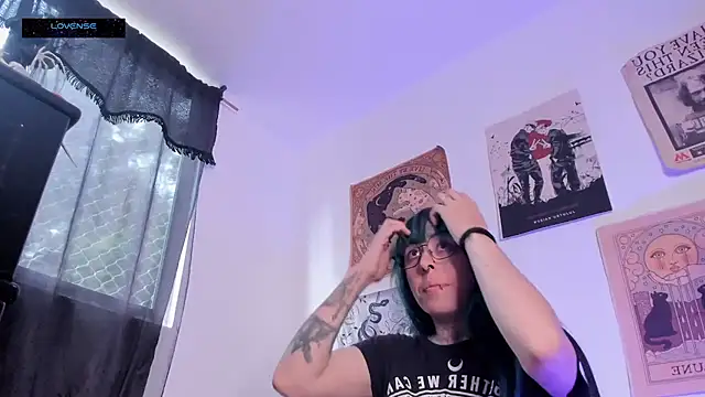 Snapshot of Hisato111 chatting on November 25, 2025, 1:33 pm Hisato111 online show from November 25, 2025, 1:33 pm