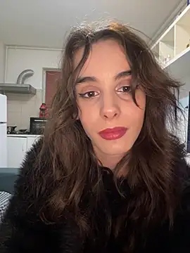 Snapshot of Mazzekyn chatting on March 5, 2025, 6:01 pm Mazzekyn online show from March 5, 2025, 6:01 pm