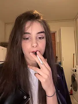 Snapshot of Mazzekyn chatting on March 10, 2025, 2:37 pm Mazzekyn online show from March 10, 2025, 2:37 pm