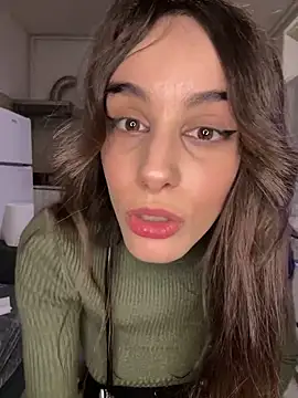 Snapshot of Mazzekyn chatting on March 23, 2025, 1:31 am Mazzekyn online show from March 23, 2025, 1:31 am