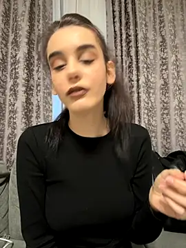 Snapshot of Mazzekyn chatting on September 25, 2025, 4:11 pm Mazzekyn online show from September 25, 2025, 4:11 pm