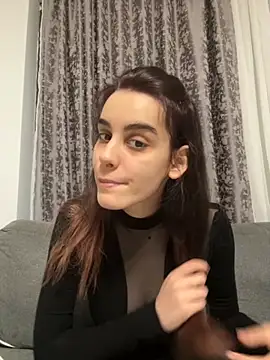 Snapshot of Mazzekyn chatting on October 5, 2025, 4:16 pm Mazzekyn online show from October 5, 2025, 4:16 pm