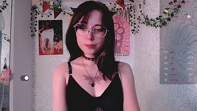  miraclecattt  online show from November 8, 2025, 5:40 am