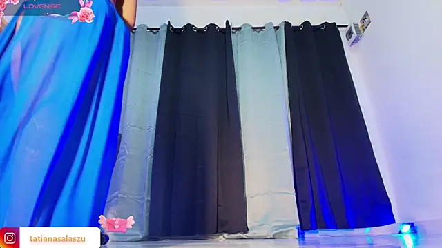 Snapshot of tatiana_10 chatting on February 22, 2025, 5:12 am tatiana 10 online show from February 22, 2025, 5:12 am