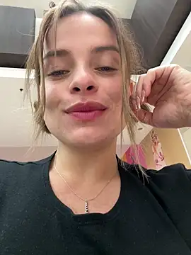 gynna kimera online show from March 6, 2025, 7:10 pm