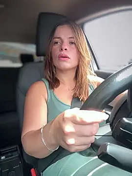 gynna kimera online show from October 15, 2025, 4:29 pm