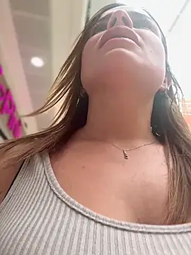 gynna kimera online show from November 12, 2025, 5:13 pm