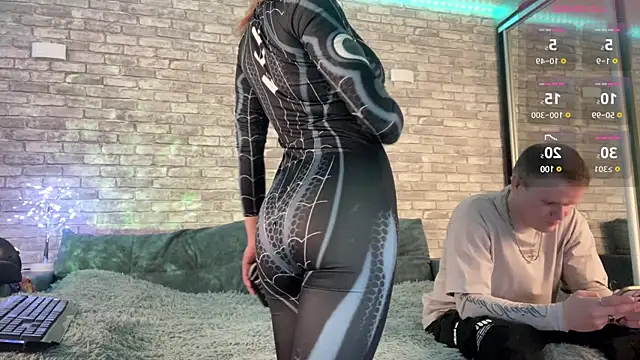 Snapshot of Under_lord chatting on February 22, 2025, 6:30 pm Under lord online show from February 22, 2025, 6:30 pm