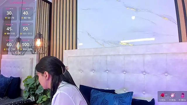 Madyson18 online show from February 27, 2026, 11:32 am