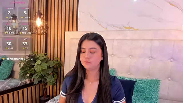 Madyson18 online show from July 18, 2026, 6:12 pm
