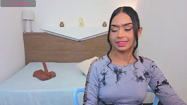 ChloeMoon9 online show from January 15, 2026, 2:27 am