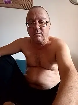 Vali1969 online show from January 18, 2026, 12:42 pm