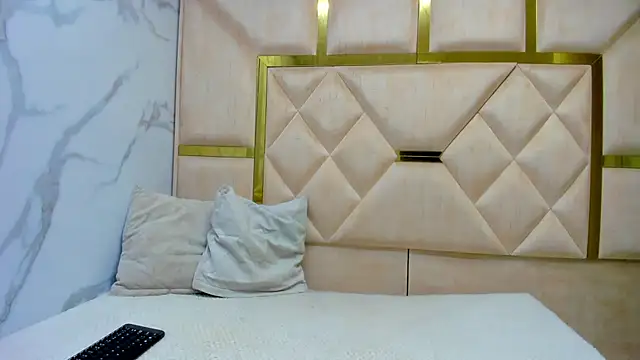 Kendall 6669 online show from November 29, 2025, 1:14 pm