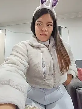 krolay16 online show from October 31, 2025, 10:05 am