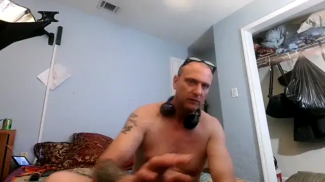 Snapshot of PornStro921 chatting on March 14, 2025, 11:12 am PornStro921 online show from March 14, 2025, 11:12 am