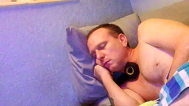 Snapshot of PornStro921 chatting on March 2, 2026, 7:15 am PornStro921 online show from March 2, 2026, 7:15 am