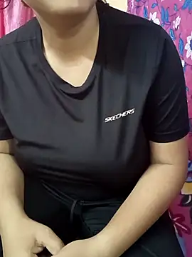 Snapshot of Mazzakiinn chatting on March 10, 2025, 7:42 am Mazzakiinn online show from March 10, 2025, 7:42 am