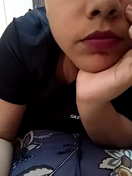 Snapshot of Mazzakiinn chatting on March 22, 2025, 9:56 am Mazzakiinn online show from March 22, 2025, 9:56 am